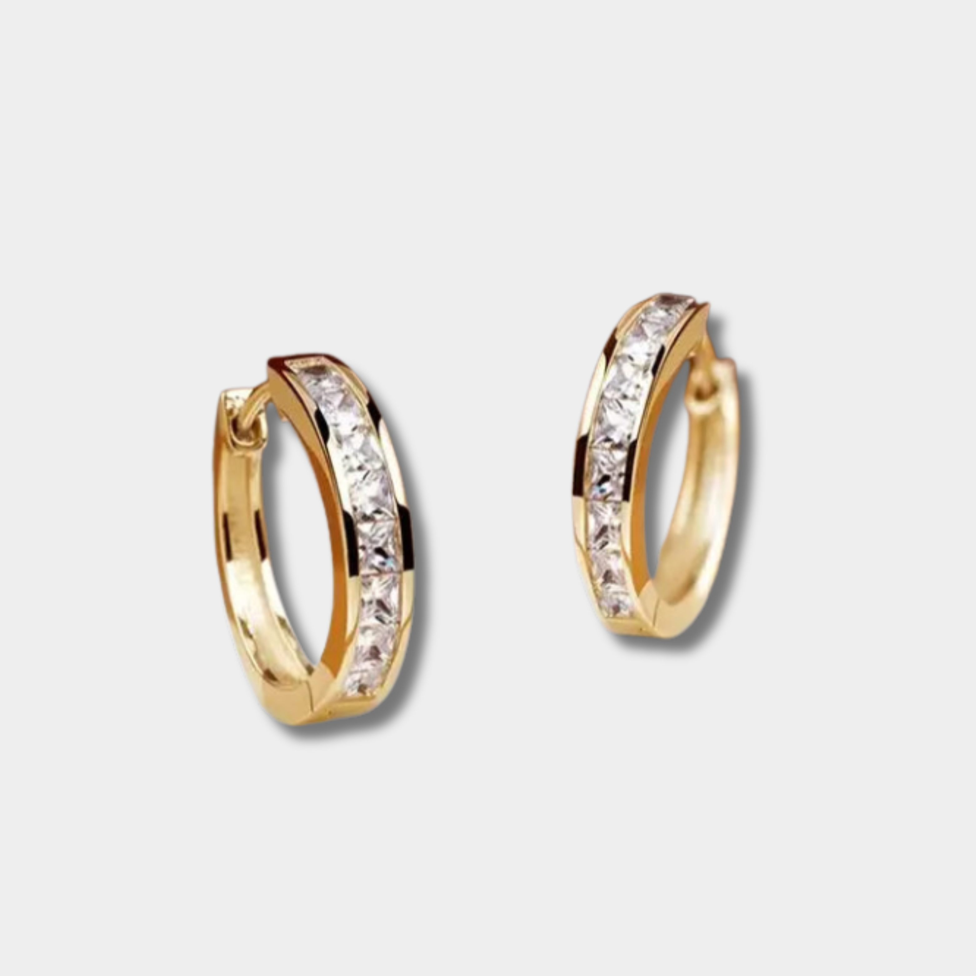 Pauline – Élégantes boucles d'oreilles en or et cristal